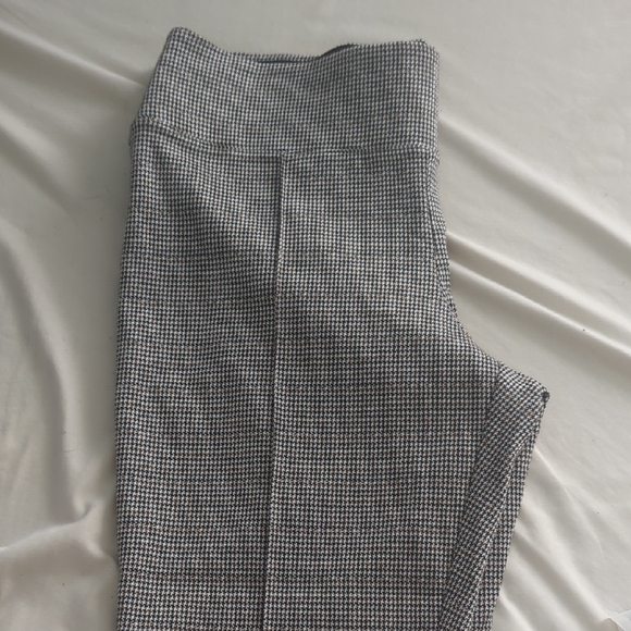 Nine West Pants - Nine West Black and Brown Pleated Houndstooth
